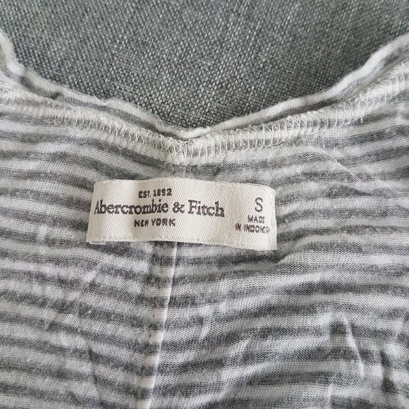 SOLD Abercrombie and Fitch V-Neck Racerback Stripe Tank Top - Picture 8 of 10